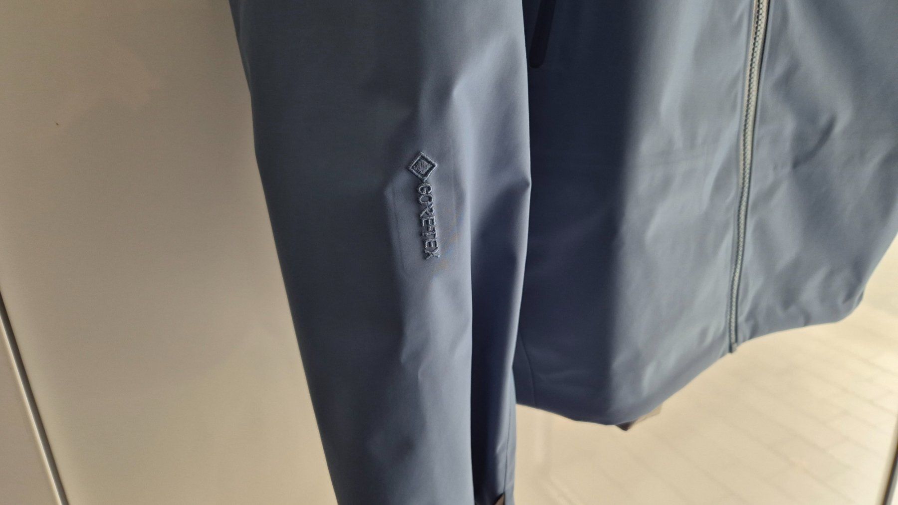 Arcteryx Vestes: Arc'teryx Beta Jacket M, Regenjacke – Neuf (Voir description) à Freienbach par Sector1 3