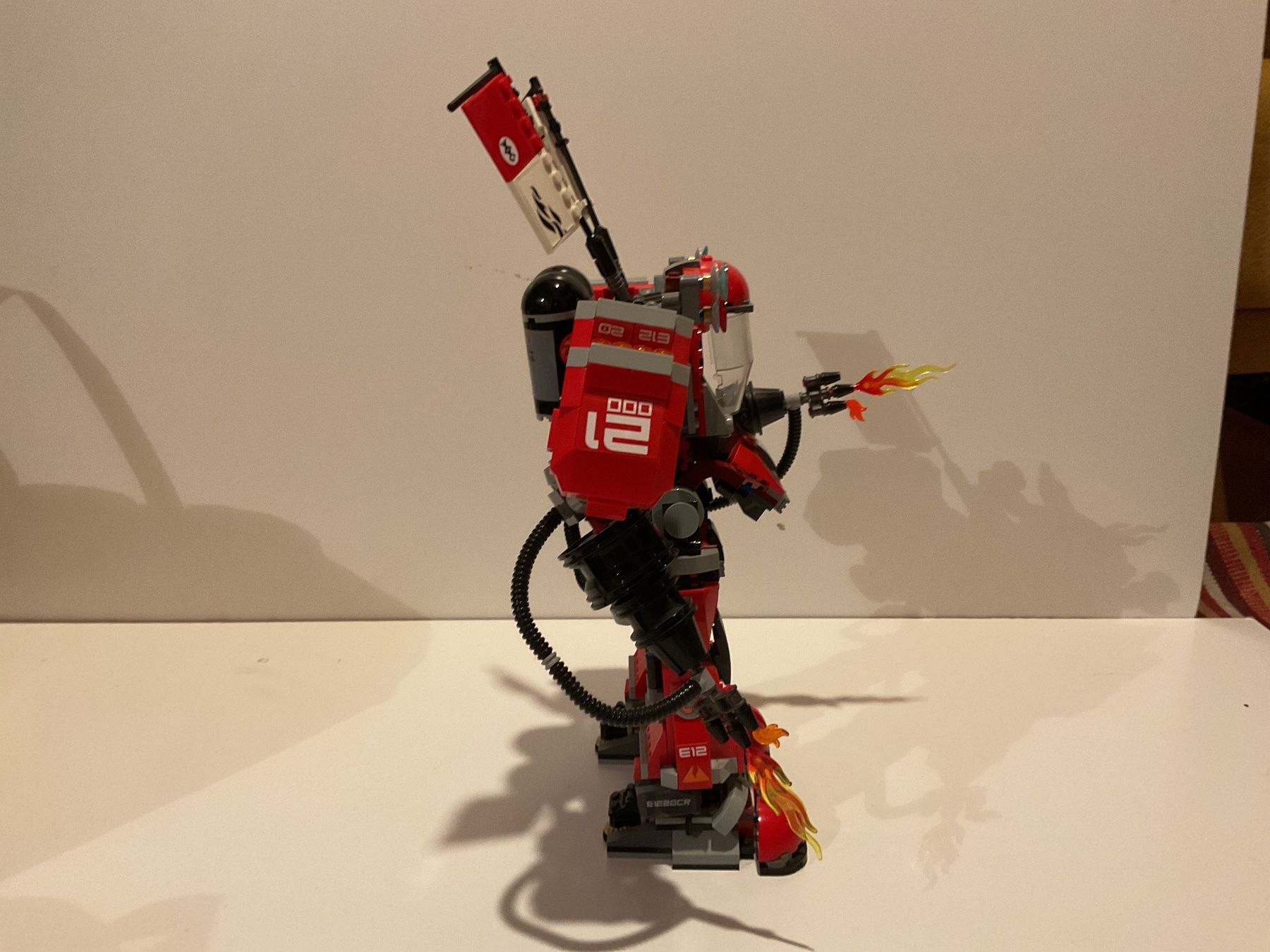 Lego Spielzeuge: Lego Ninjago Kay‘s Fire Mecha – Gebraucht aus Zimmerwald von bsas100 3