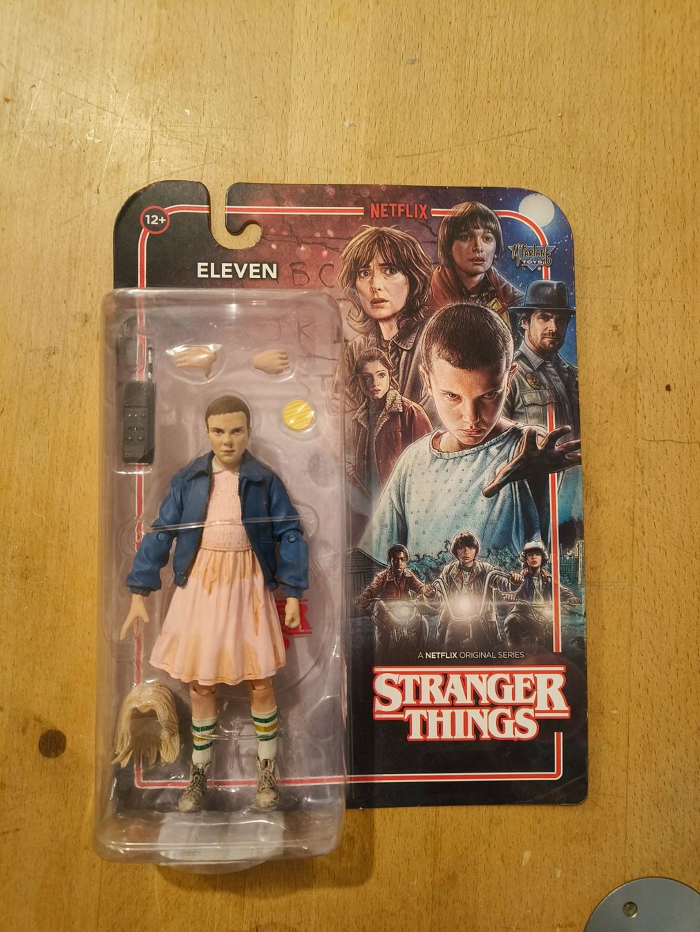 Statuette: Figurine Eleven - Stranger Things – Nuovo e nell'imballaggio originale da Fribourg venduto da Kazanthul
