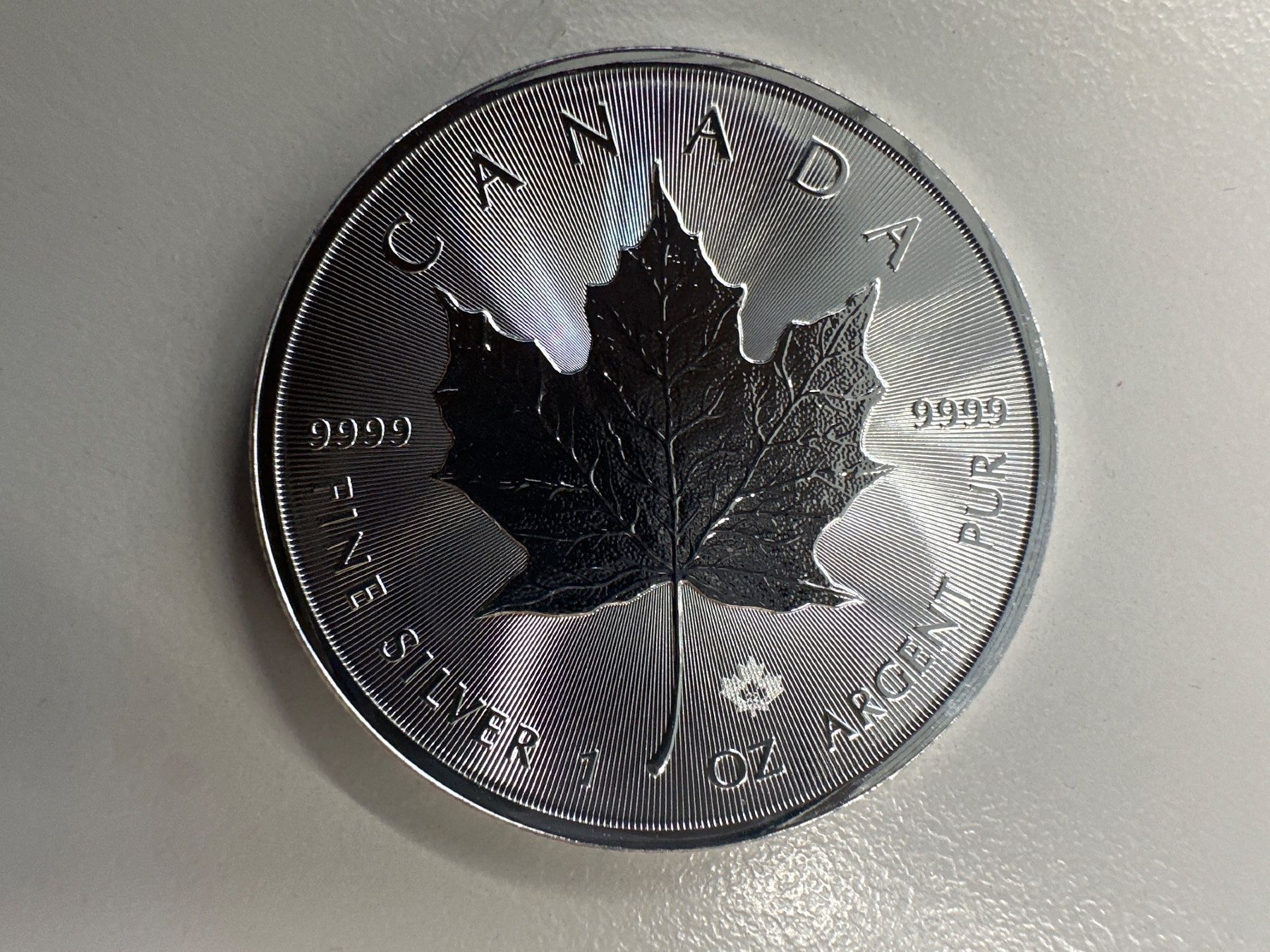 Toutes les monnaies: 1 Unze Silber Canada Maple Leaf 2022 – Neuf (Voir description) à Herisau par herau