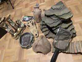 Sehr viel Terrarium Zubehör: Kork, Deko, Pool, Schüfeli, etc