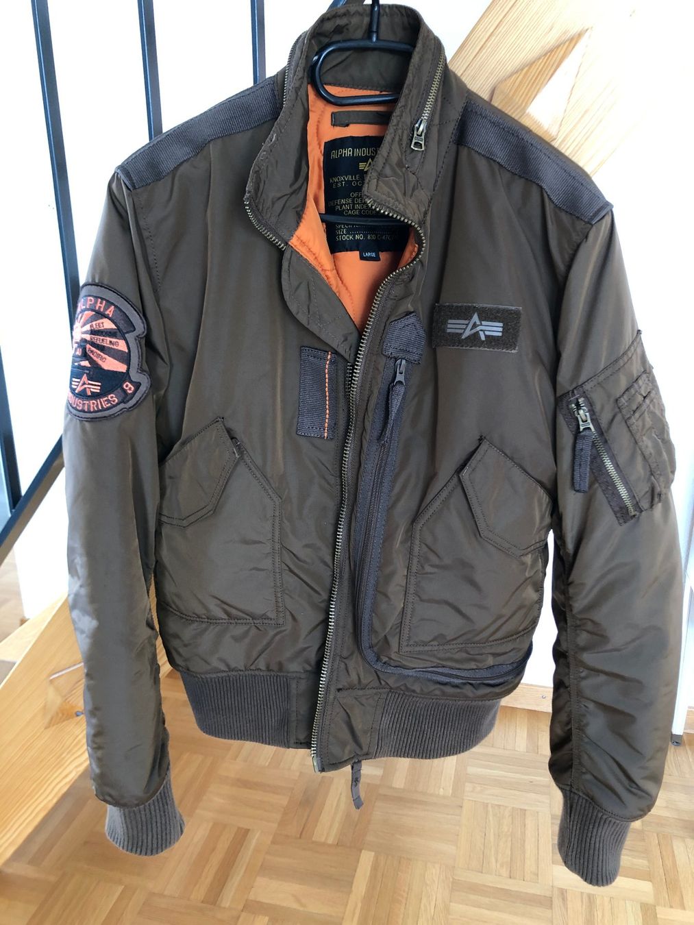 Alpha Industries Giacche: Alpha Industries Bomberjacke L – Usato da Meggen venduto da eliot66 2