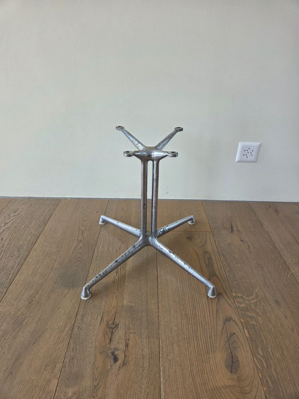 Vitra Chaises: Eames Vitra Lafonda – D'occasion à Zürich par luc_5dvs