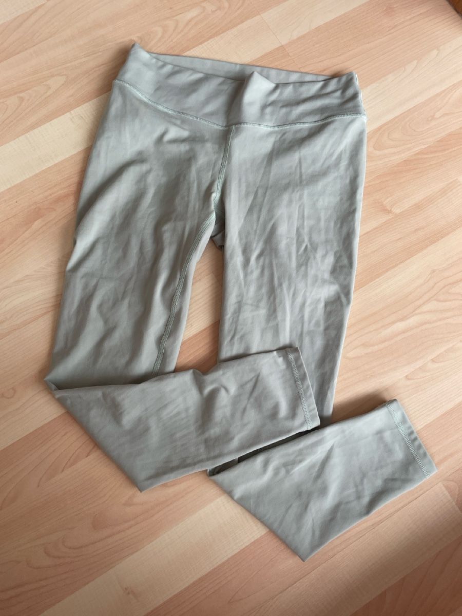 Leggings: Peachy Passion Leggins, Grösse M – Neu (gemäss Beschreibung) aus Sissach von nelimas
