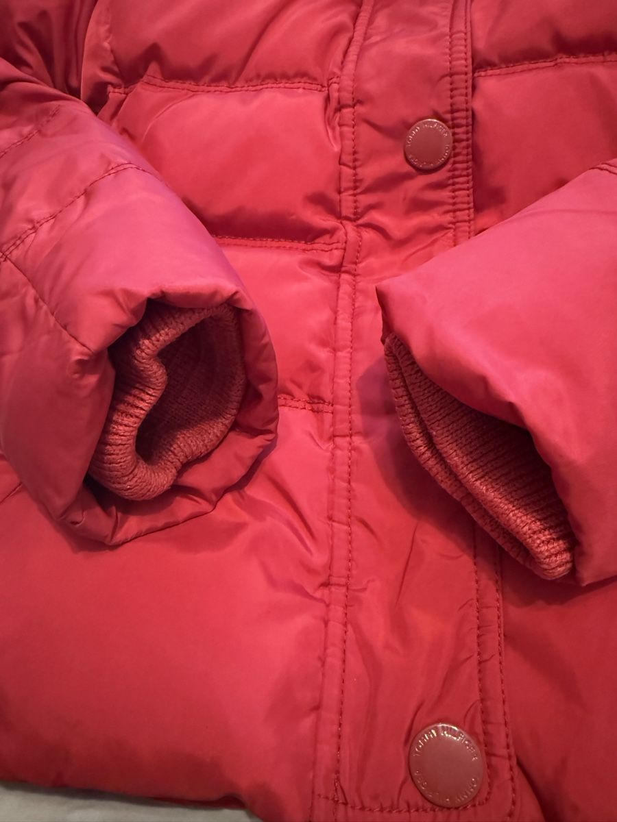 Tommy Hilfiger Giacche: Doudoune Tommy Hilfiger avec capuche à fourrure, taille 140 – Usato da Monthey venduto da Joseph-29 3