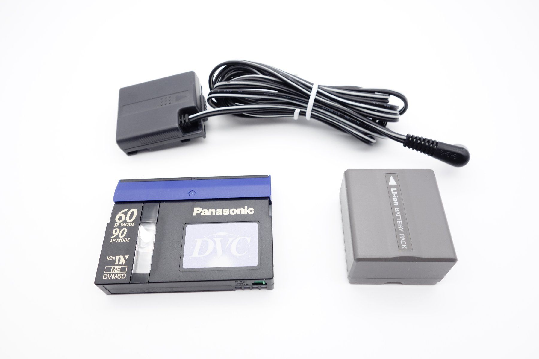 Panasonic Camcorder: Caméra caméscope Panasonic NV-GS75EK avec accessoires – Gebraucht aus La Rippe von Kopernic 9
