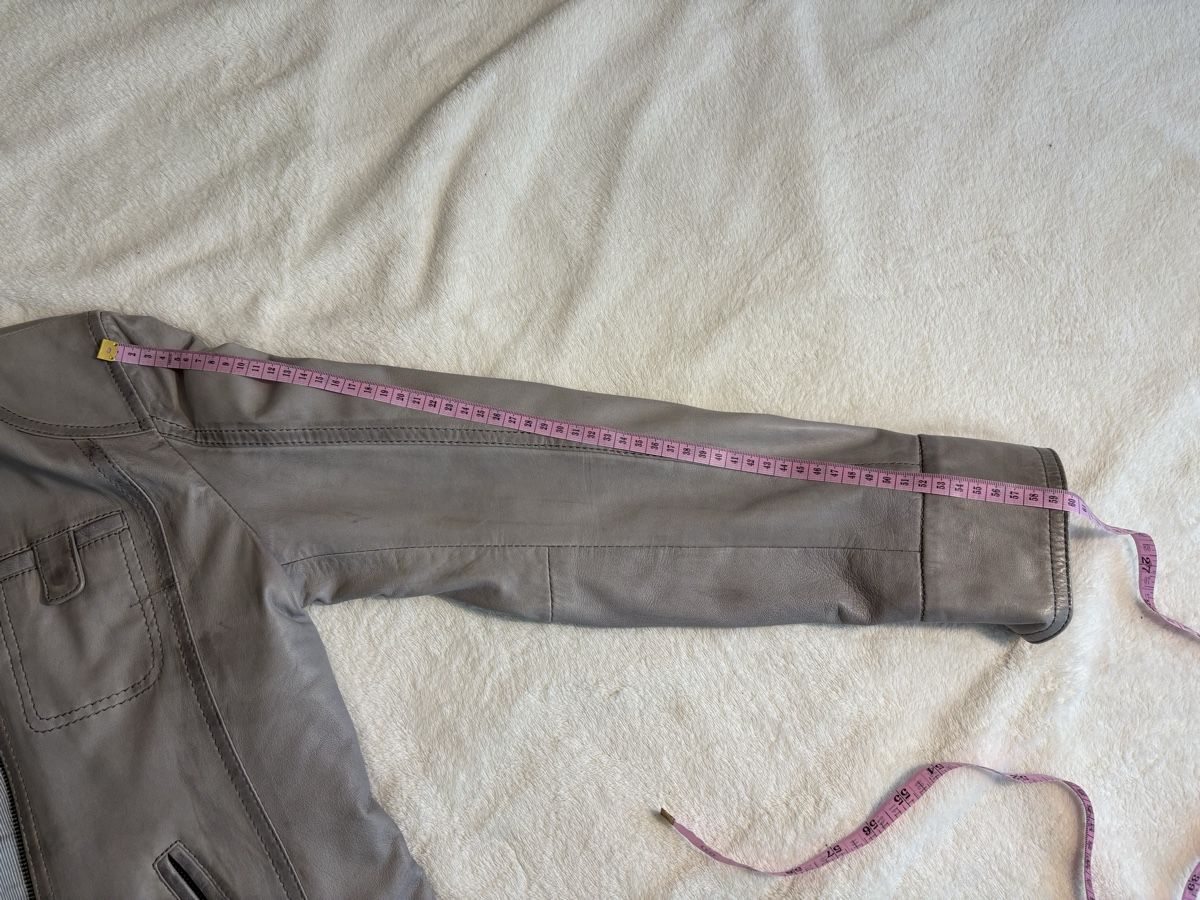 Giacche: Grey, soft leather jacket – Usato da Gersau venduto da Hedgie21 2