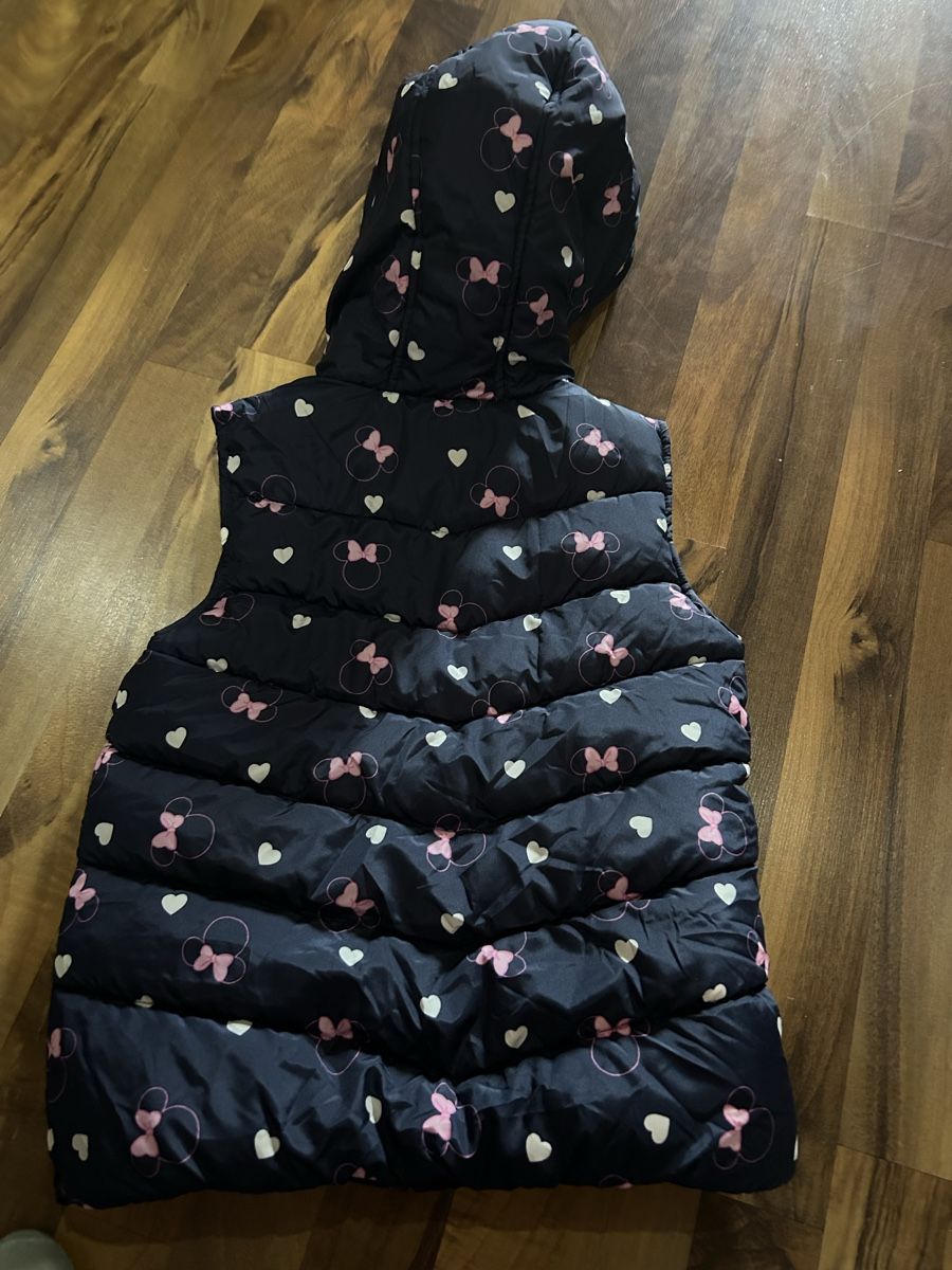 Altro abbigliamento per bambina: Gilet sans manche – Nuovo (secondo la descrizione) da Couvet venduto da ori_8sbk 1