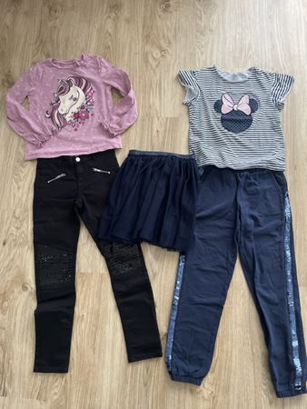 Mädchen Kleiderpaket Gr. 140