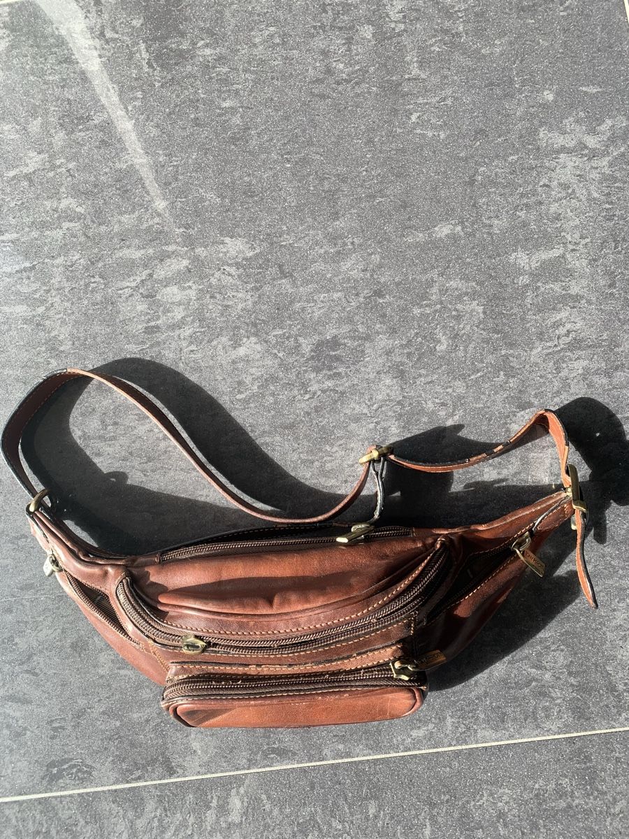 Borse: Tony Perotti gurtentasche – Usato da Bergdietikon venduto da zor_856j 5