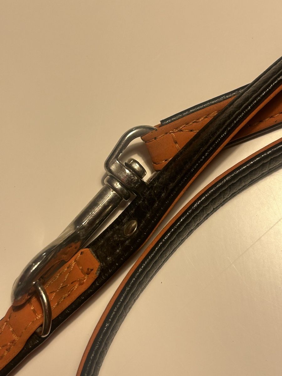 Guinzagli & Collari: Laisse/collier pour chien HUNTER cuir  – Nuovo (secondo la descrizione) da St-Prex venduto da mar_f6t6 2