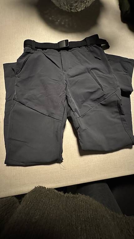 Decathlon Giacche & Cappotti: Veste et pantalon taille 12 ans – Usato da Baar venduto da kclausse 4