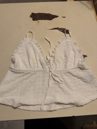 Damen Crop Top weiss mit Schnürung vorne Grösse S
