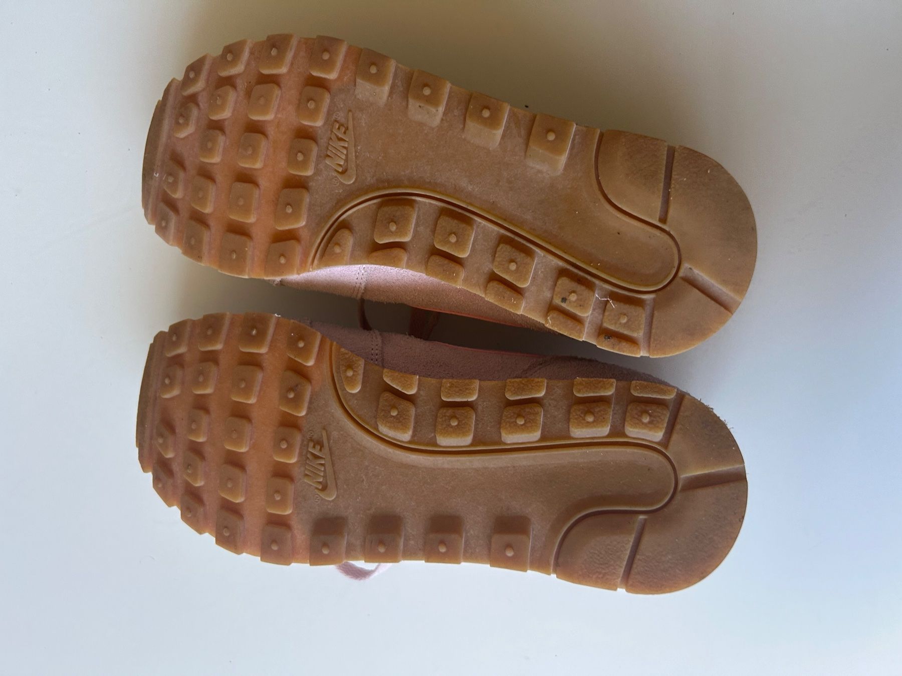 Nike Chaussures femmes: Nike Sneaker, Gr. 40.5, rosa – D'occasion à Seuzach par del_w5vl 4