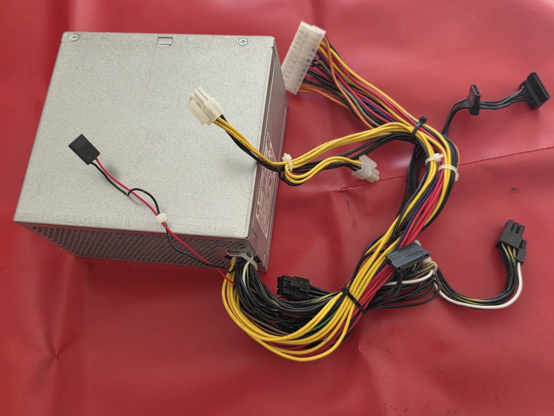 Componenti elettronici: 5x 500W ATX Power Supply - gebraucht, ungetested – Usato da Müllheim Dorf venduto da paped 1