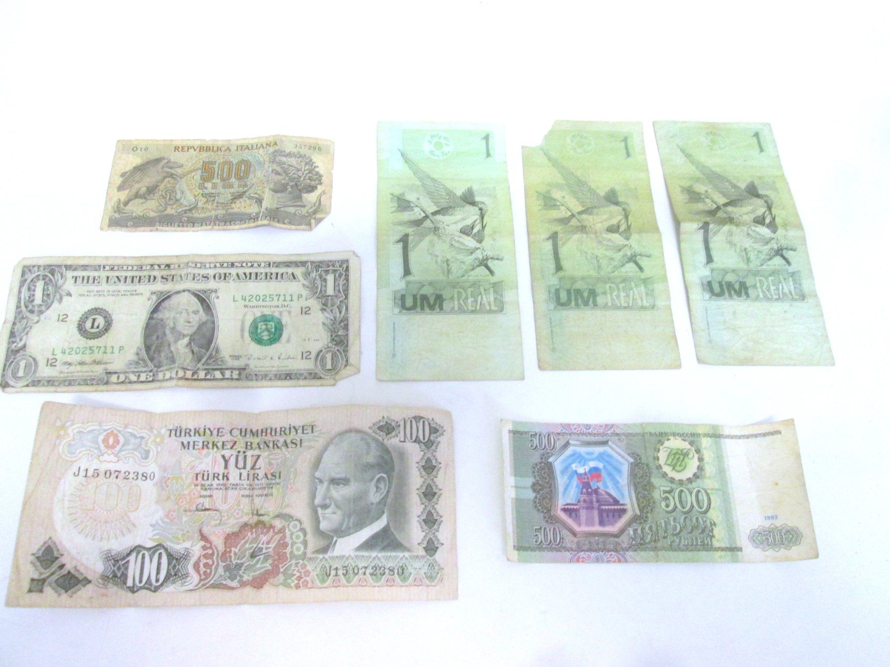 Banconote: Alte Banknoten – Usato da Sementina venduto da babucia