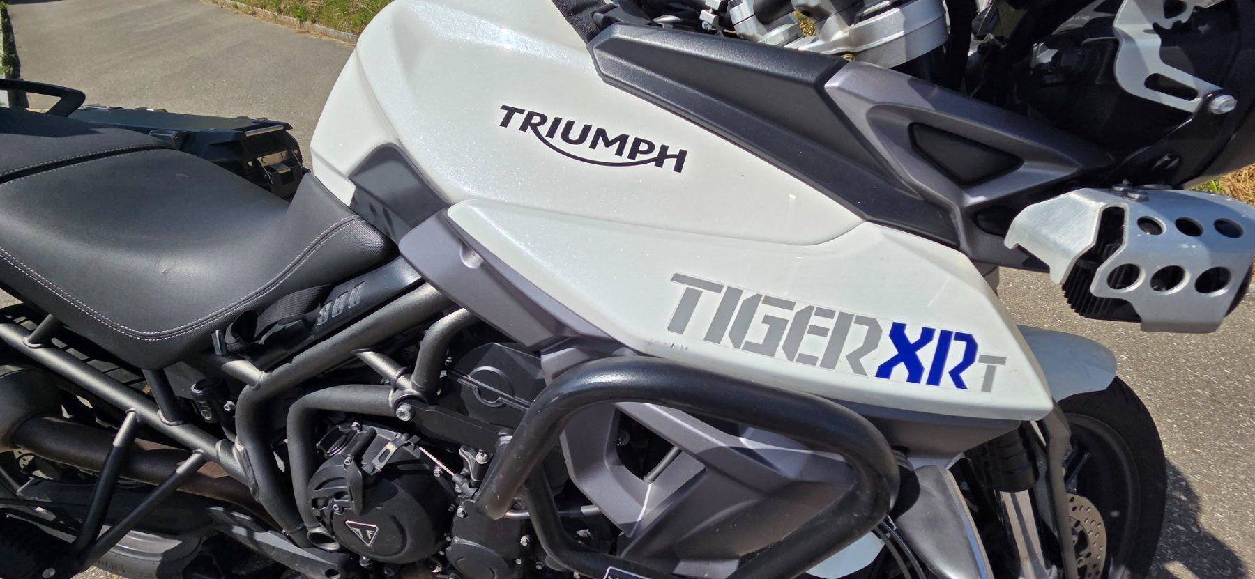 Triumph Touring: Triumph Tiger 800 XRT – Usato da Mettau venduto da DERATHOJA 3