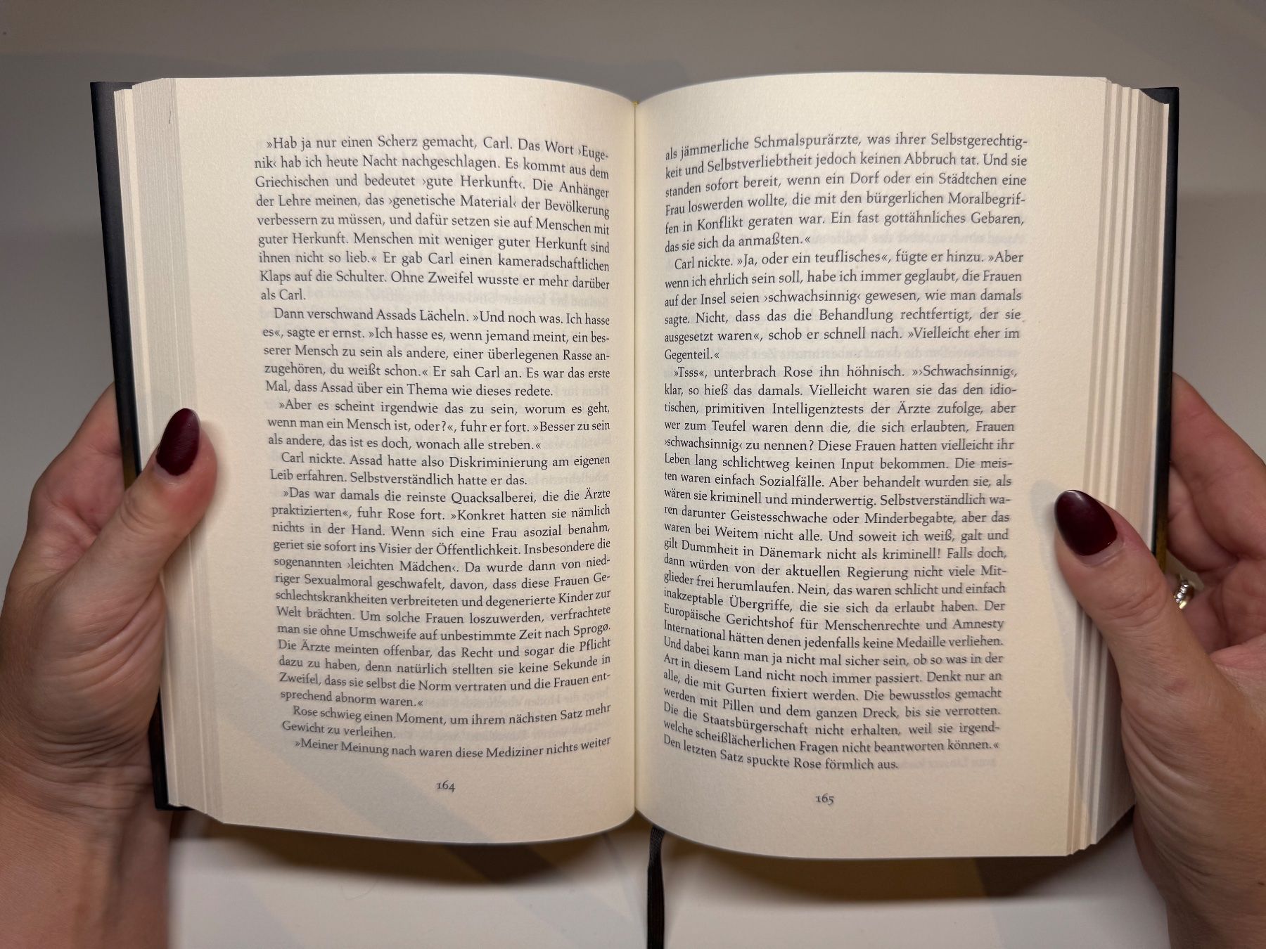 Libri: ROMAN: Adler Olsen, Verachtung – Usato da Grosswangen venduto da Deutsche_Romane 5