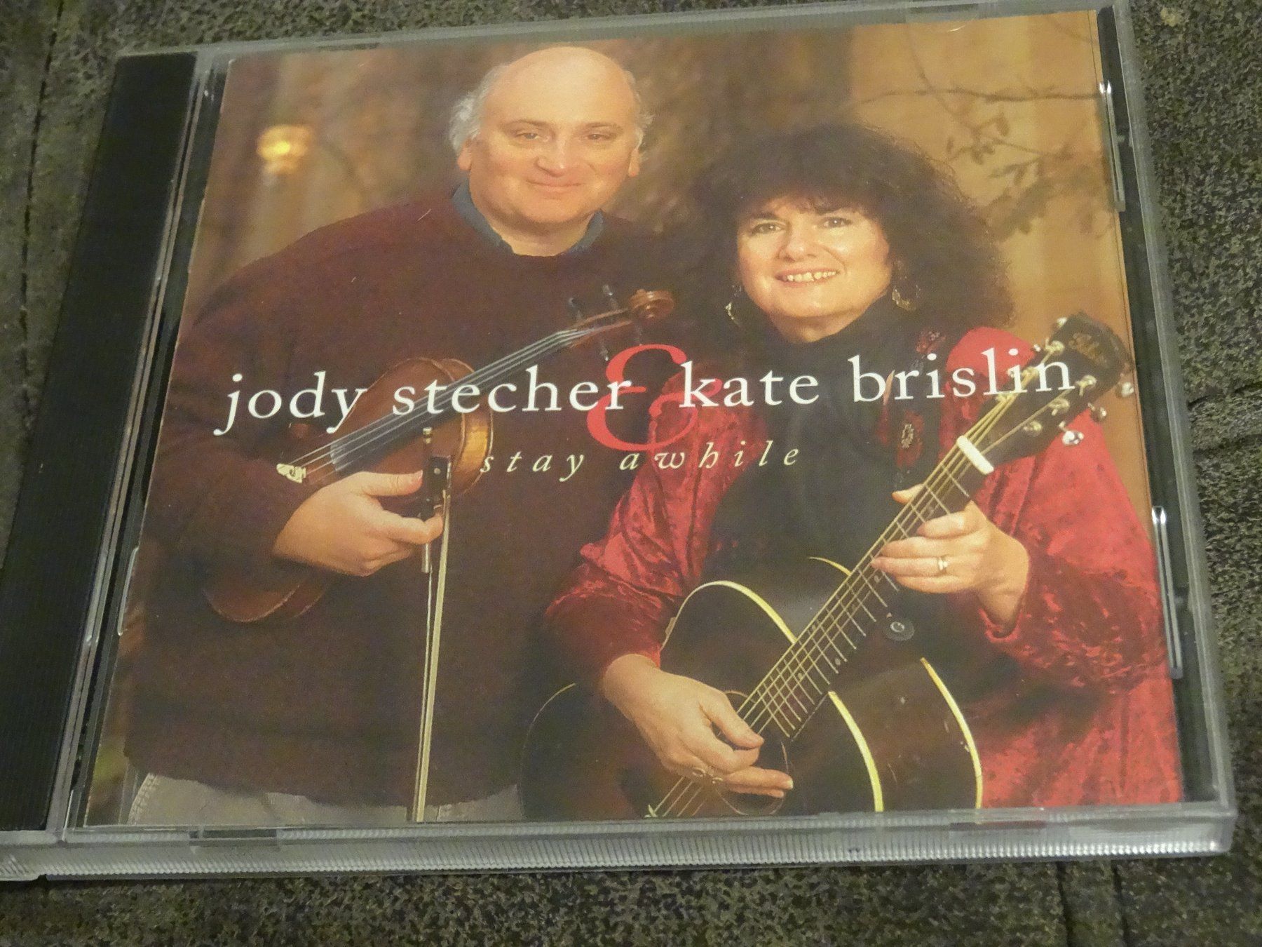 CDs: Jody Stecher & Kate Brislin - Stay awhile CD – Gebraucht aus Olten von Disc-Ausverkauf