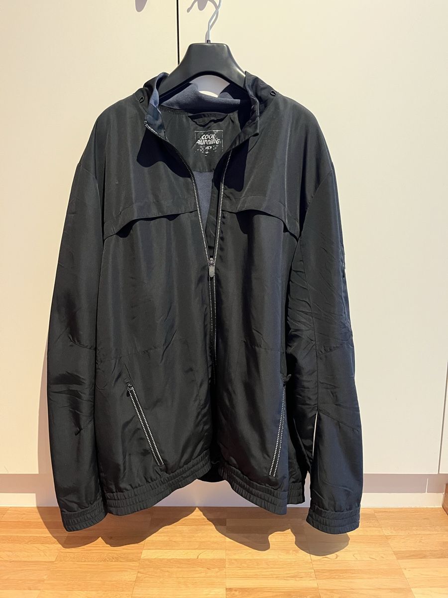 Vestes: Jogging Jacke mit warmem Futter – D'occasion à Ittigen par Baumi11