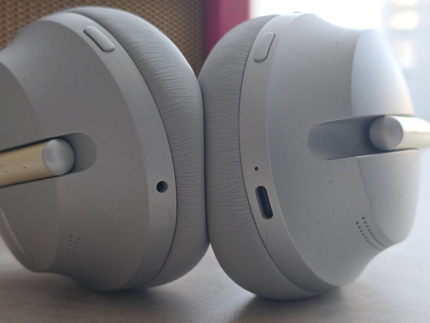 Bose Cuffie: Bose Noise Cancelling Headphones 700 – Usato da Basel venduto da Zait 4