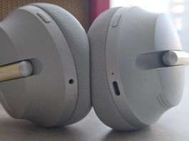 Bose Noise Cancelling Headphones 700