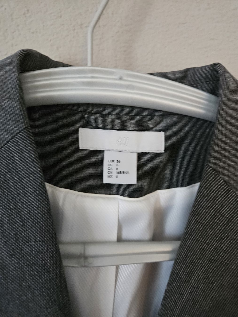 H&M Giacche: H&M Blazer Gr. 36 Grau  – Usato da Eschenbach SG venduto da MarThu 1
