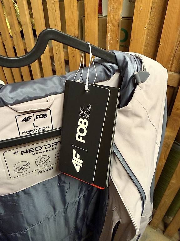 Giacche: FOB Snowboard- Jacke – Usato da Basel venduto da Lacur4 3