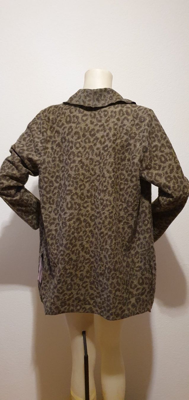 Giacche: ZAİDA Kardigan gr38, woollblend – Usato da Niederbipp venduto da fashionfuchs 6