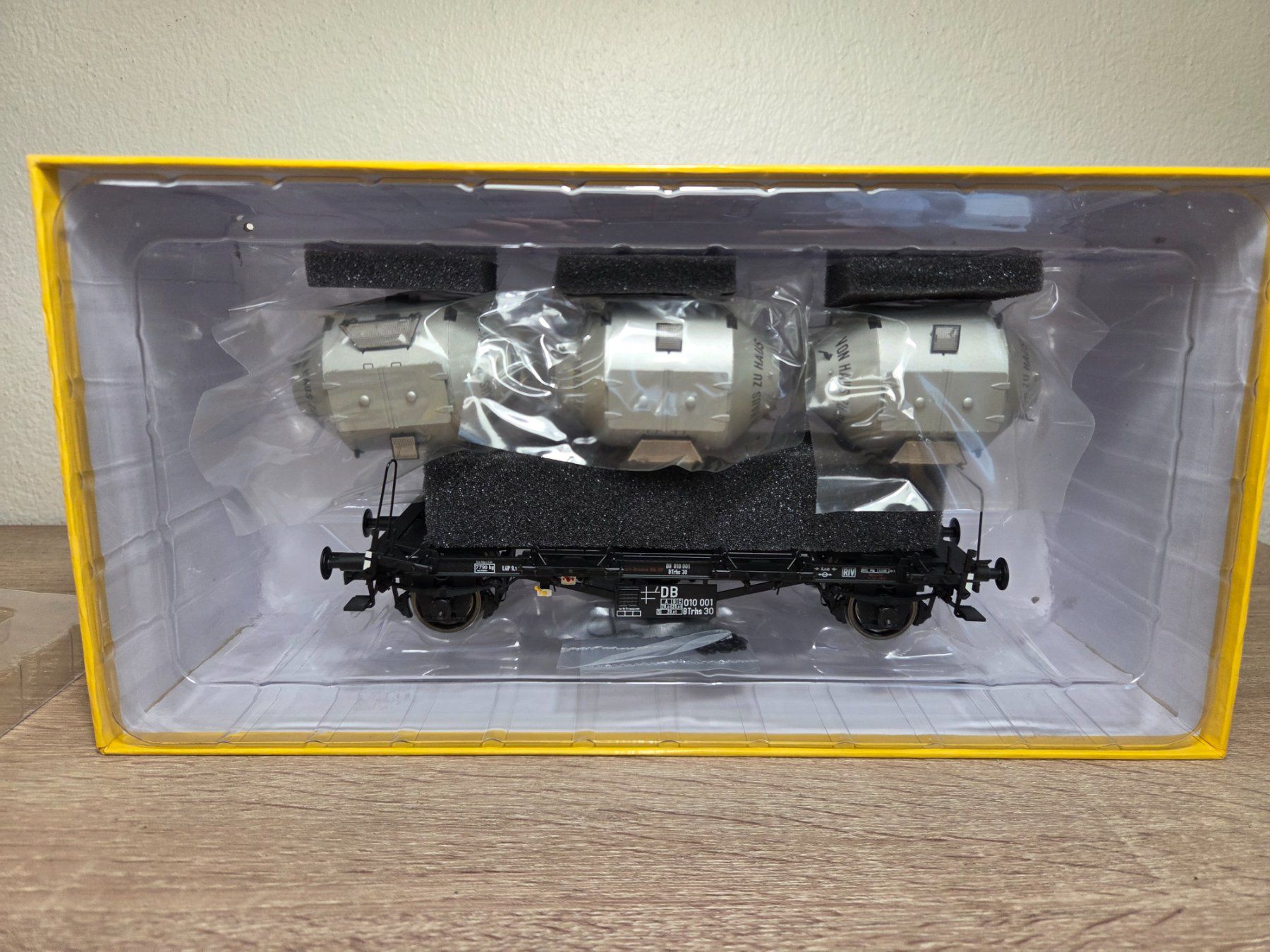 Brawa Trains électriques: Brawa 37150 Behältertragwagen DB Spur 0 – Neuf avec emballage d'origine à St-Aubin-Sauges par Lo_Go