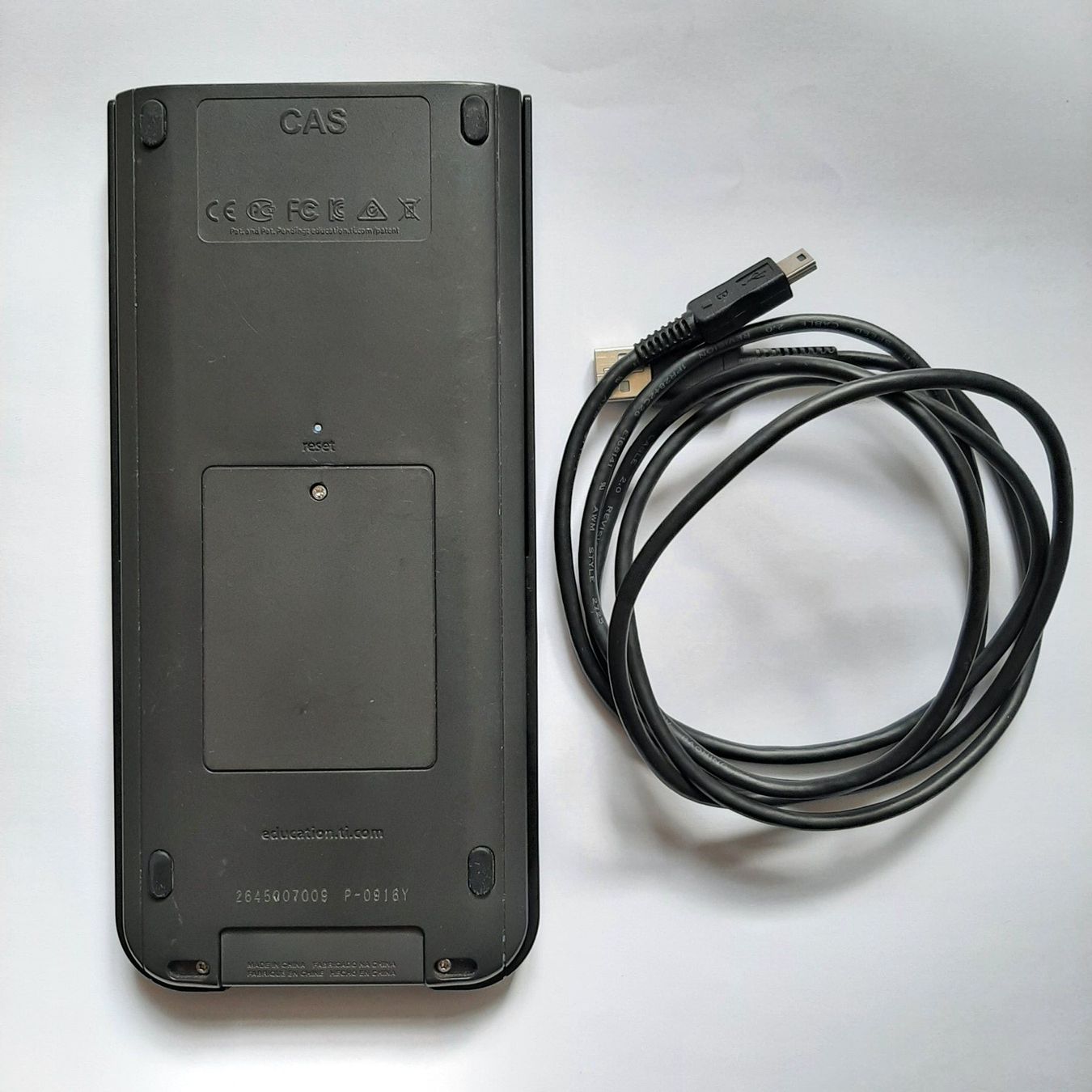 Texas Instruments Calcolatrici tascabili: TI-Nspire CX CAS avec câble – Usato da Carouge GE venduto da cecob0909 5