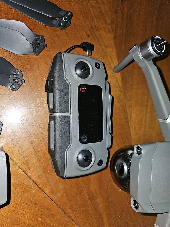 DJI RC Kits de montage: DJI Mavic 2 Zoom – D'occasion à Zweidlen par dawkus 3