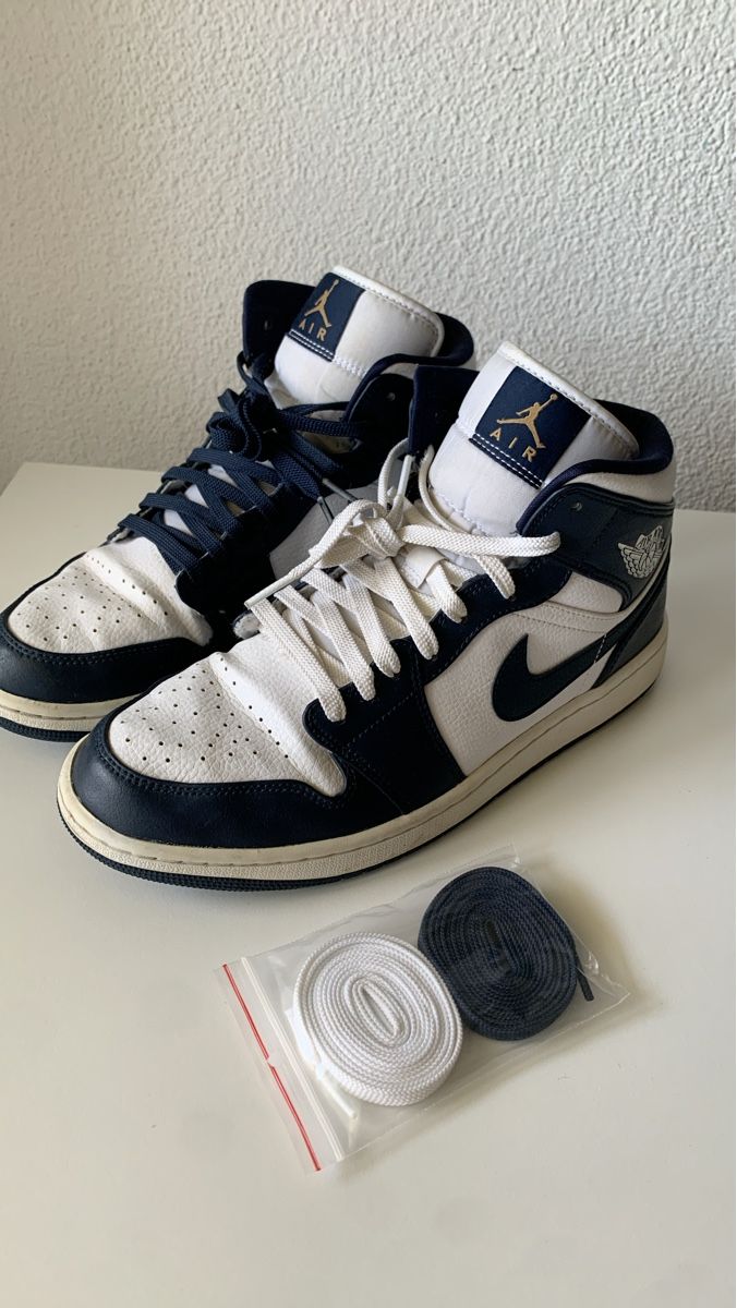 Jordan Herrenschuhe: Air Jordan 1 Mid Navy Gr.44 – Gebraucht aus Bachenbülach von Evolii7