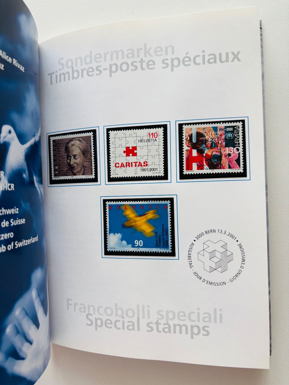 Alle Briefmarken: 2001 Jahrbuch Schweizer Briefmarken postfrisch ** Kat. 120.- – Neu und originalverpackt aus Müswangen von buyin 6