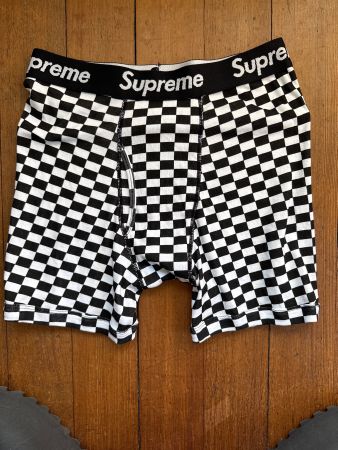 supreme hanes boxer brief 1x  checkered schwarz weiss