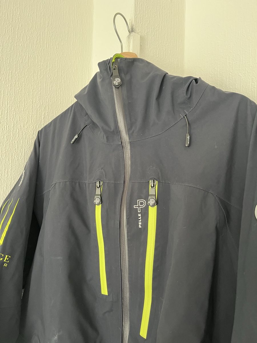Giacche:  Ski Jacket P Pelle Size L – Usato da Lausanne venduto da Danash 1