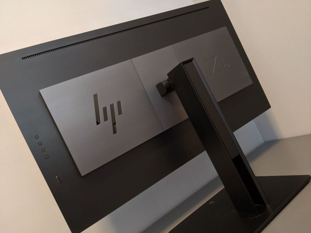 HP Z32 4K UHD Display Kaufen auf Ricardo