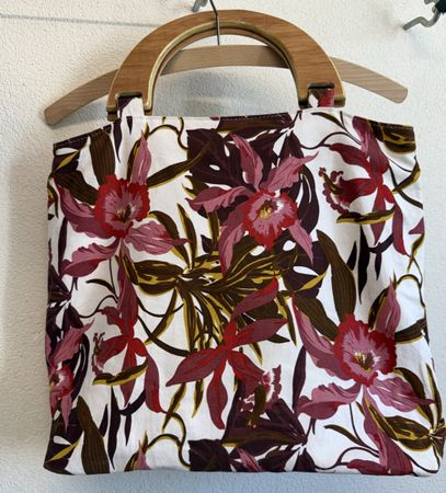 Stoff Tasche mit Holzgriffen, Blumenmuster, Top Zustand!