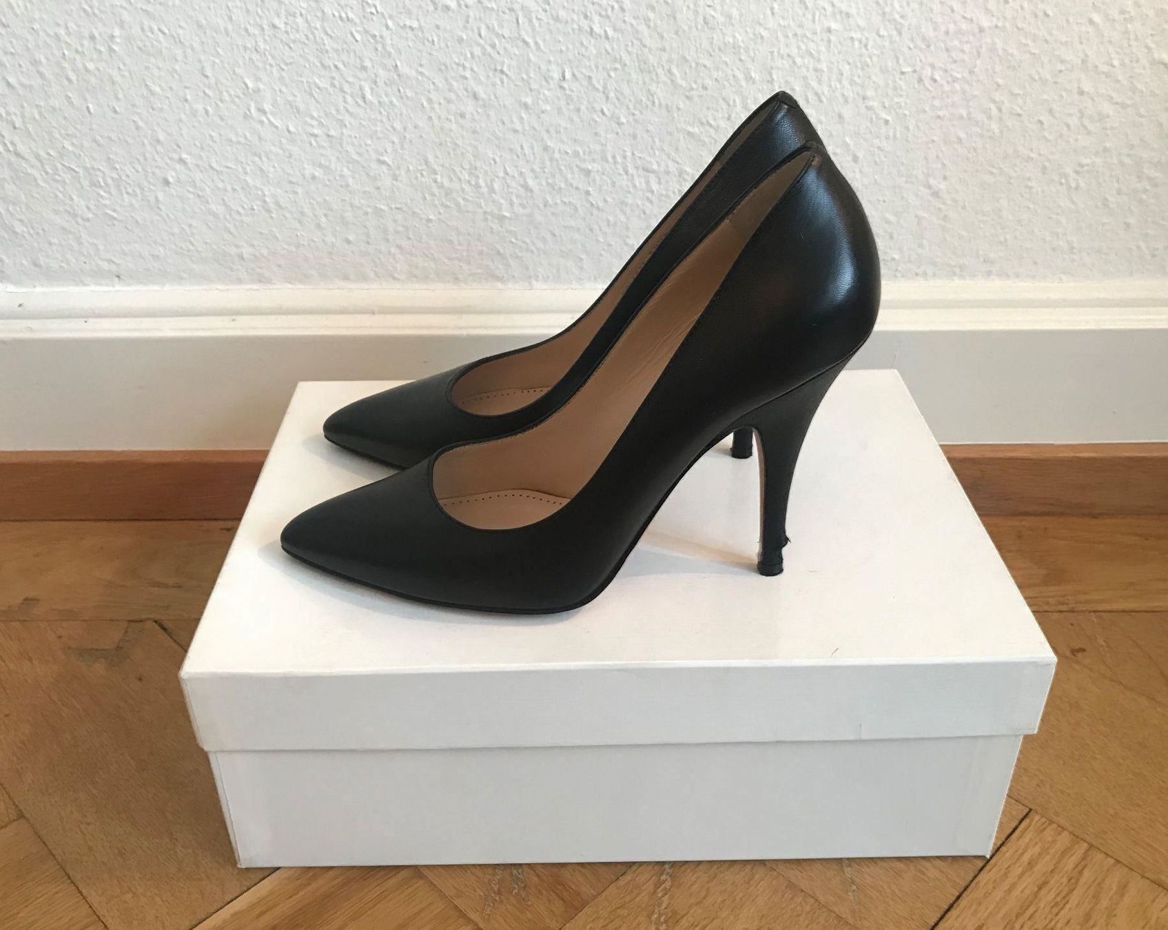 Bally Scarpe da donna: Designer Pumps Bally Schwarz Gr. 37.5 – Usato da Zürich venduto da Swissair1234 1