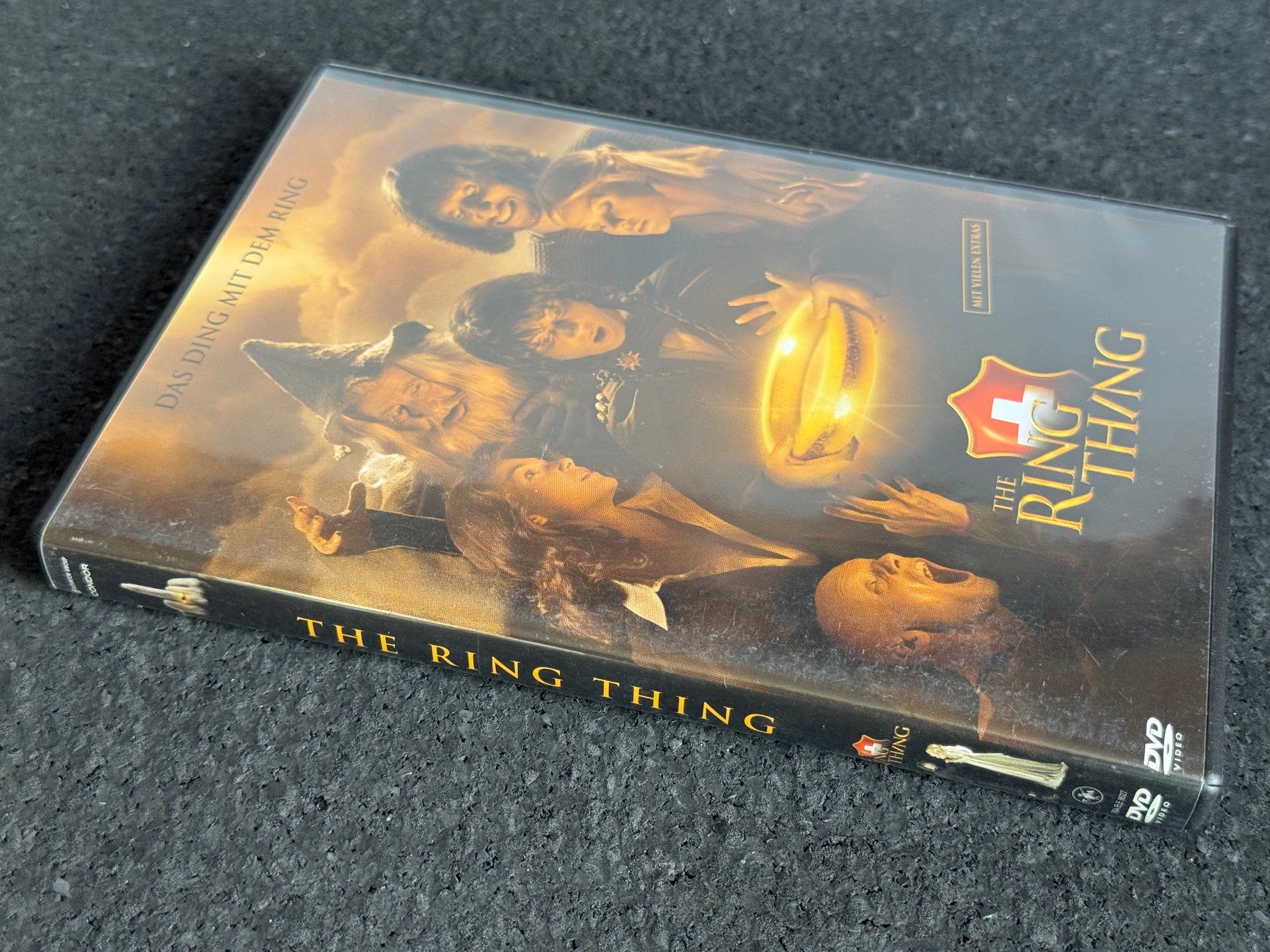 Alle DVDs: The Ring Thing "Das Ding mit dem Ring" DVD CH-Dialekt – Gebraucht aus Fribourg von tschjoly 5