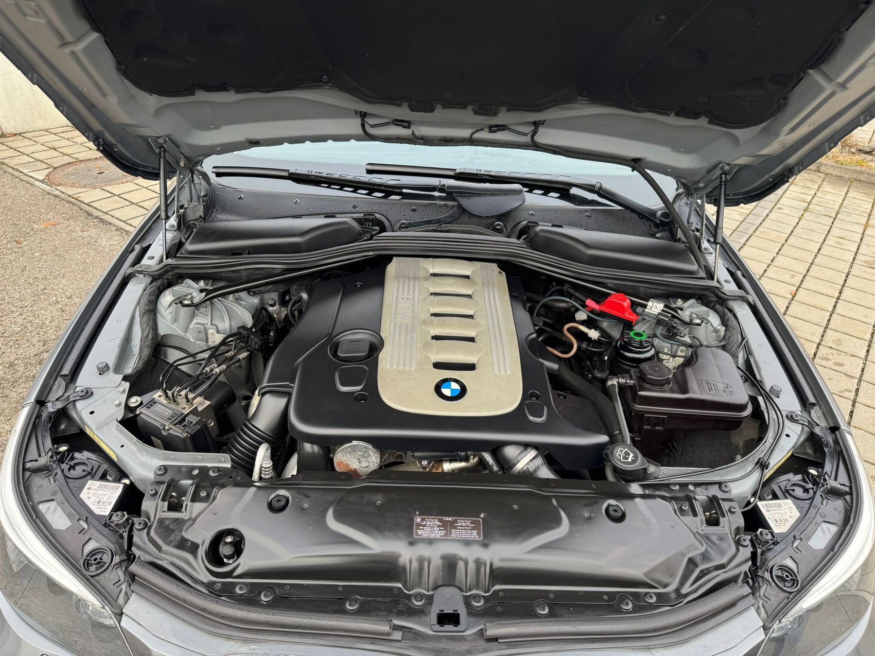 BMW Automobili: Bmw 525xd – Usato da Gossau SG venduto da res_jt79 9