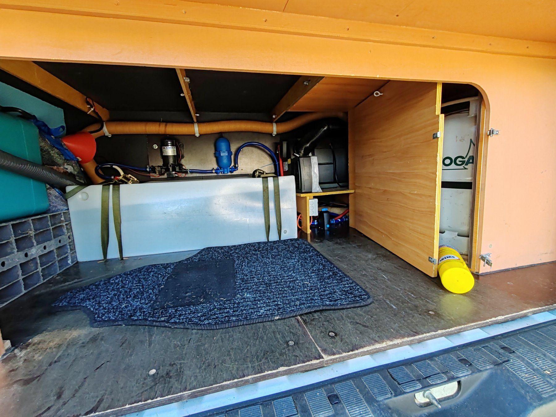 Mercedes-Benz Veicoli da campeggio: Camper Mercedes sprinter 319 cdi – Usato da Uttwil venduto da naq_9y9j 7