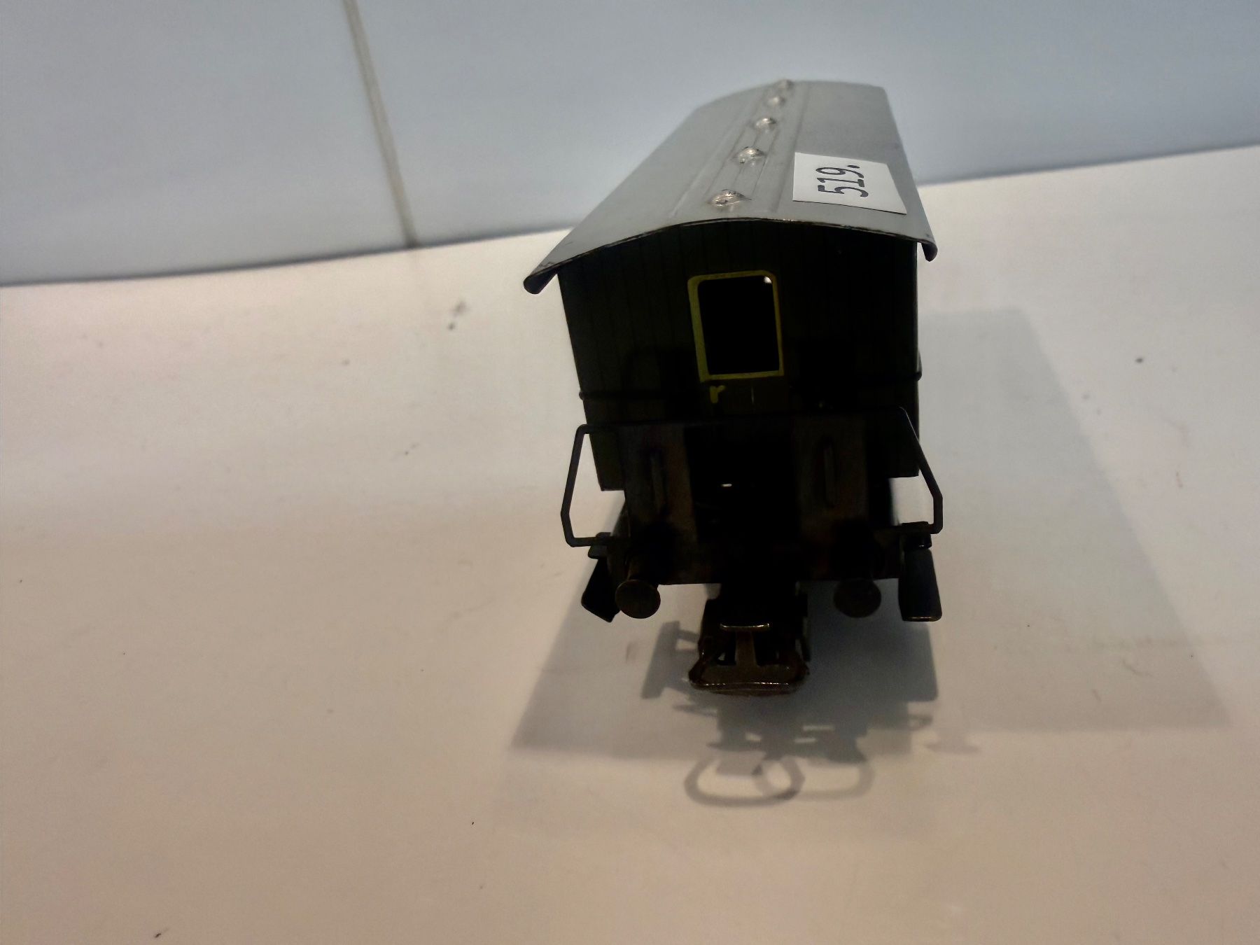 Märklin Modellini di ferrovie: Märklin Wagen H0 DB 519 – Difettoso da Kerzers venduto da tisyayasuBE 1