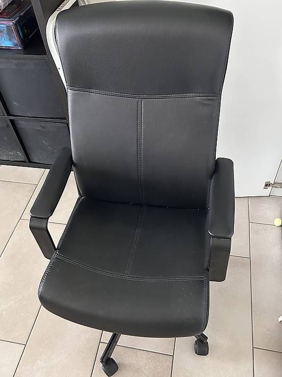Ikea Sedie: Bürostuhl – Usato da Laufen venduto da Jassi.quinn