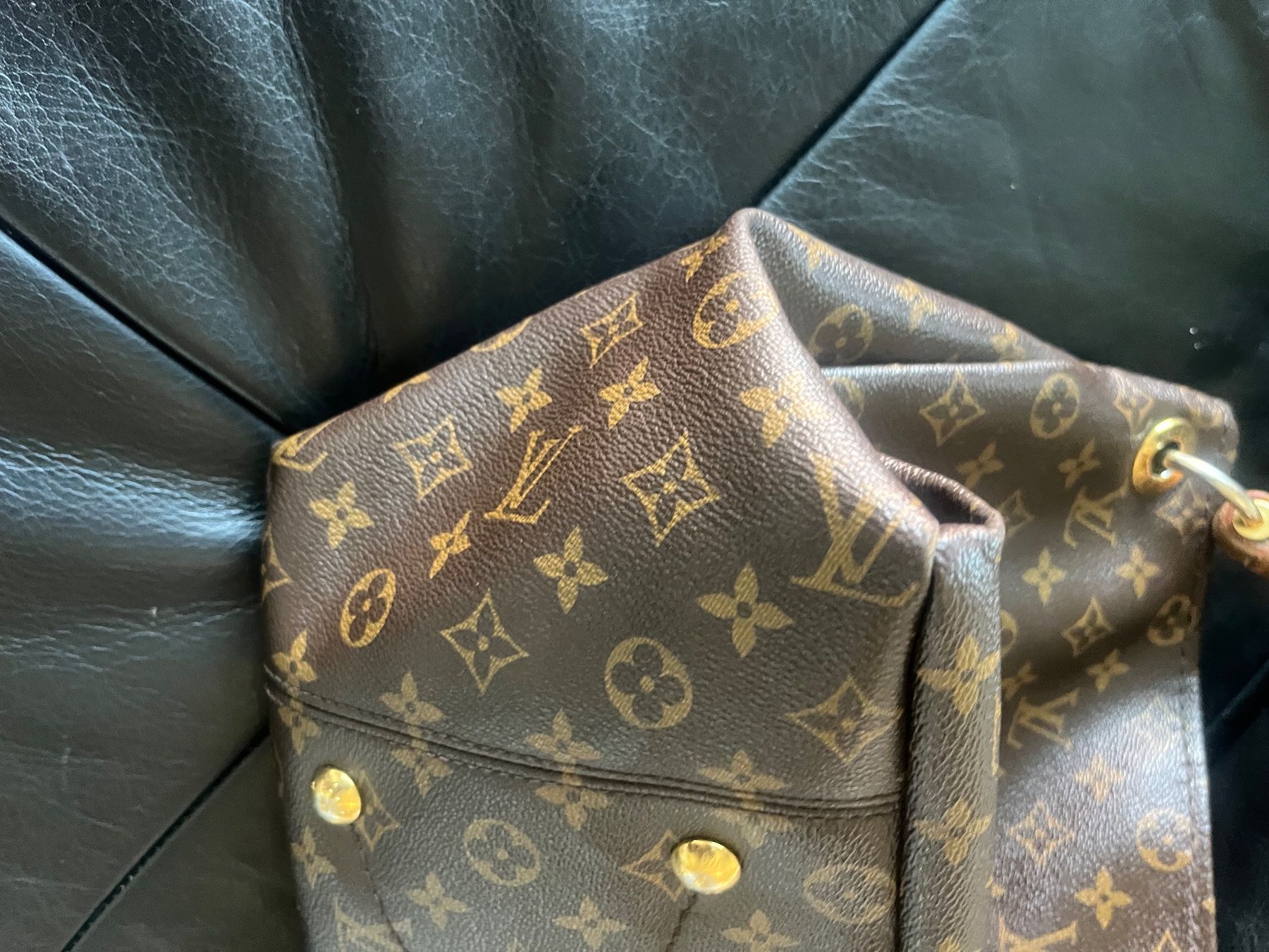 Louis Vuitton Sacs femmes: Louis Vuitton Monogramm Artsy – D'occasion à Ebikon par loy_wjg6 5