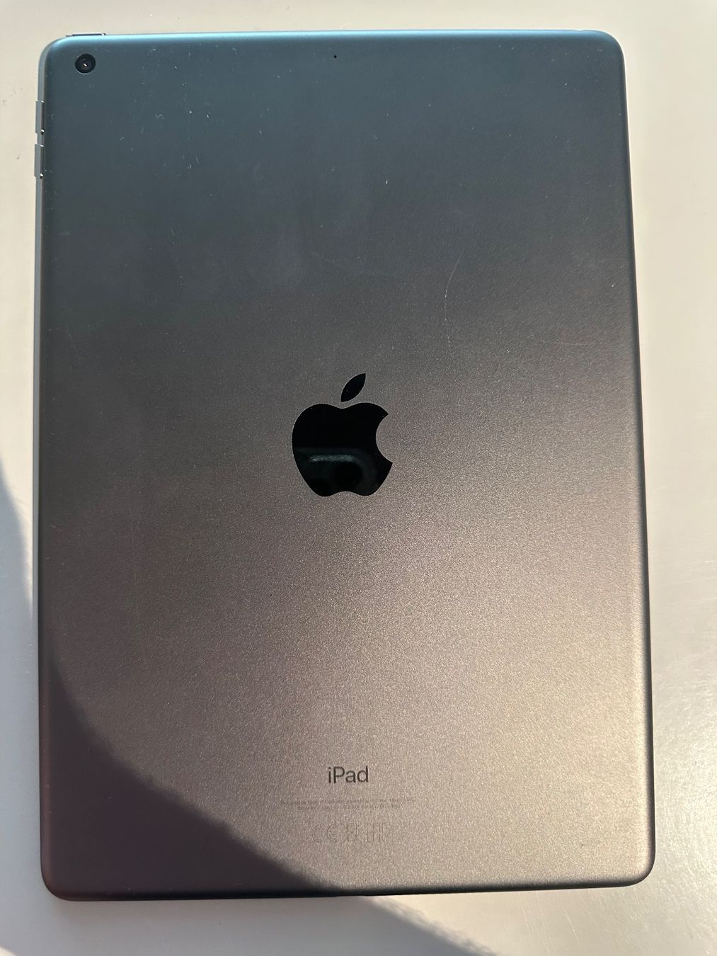 Apple Tablet PC: iPad 9 – Usato da Konolfingen venduto da kat_mg7t 2