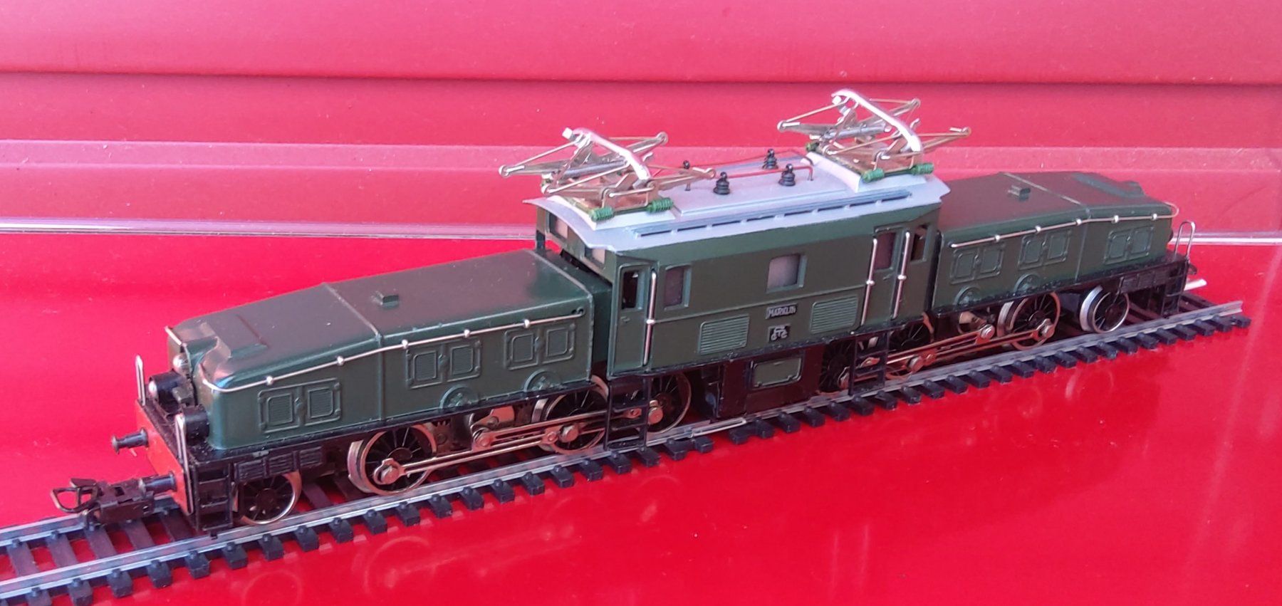 Märklin Modellini di ferrovie: Märklin Krokodil 3015 (Gratis Versand) – Difettoso da Safnern venduto da Leila2 8