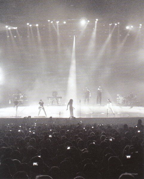 Tutti i DVDs: Sade – Bring Me Home | Live 2011 – Usato da Brittnau venduto da Zibu 4
