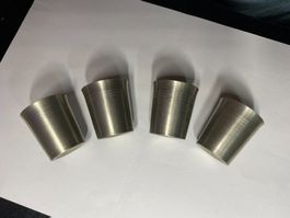 4 Zinnbecher 95% Reinzinn, klein, Deko antik / Höhe 44