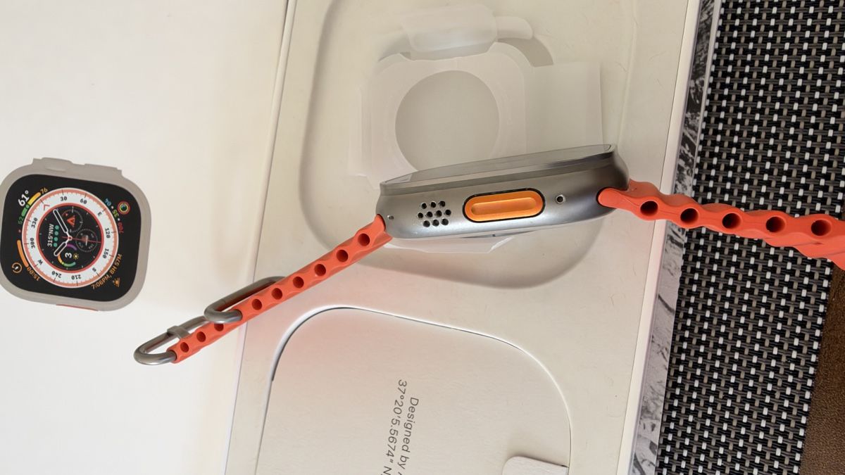 Apple Smartwatch: Apple Watch Ultra 1 Generation – D'occasion à Wildegg par Garfield189 3